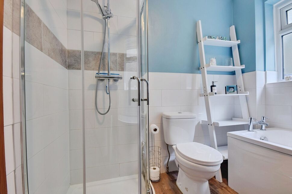 Bath / Shower Room WC