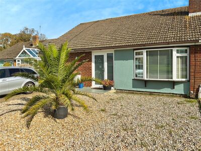 2 bedroom Semi Detached Bungalow for sale