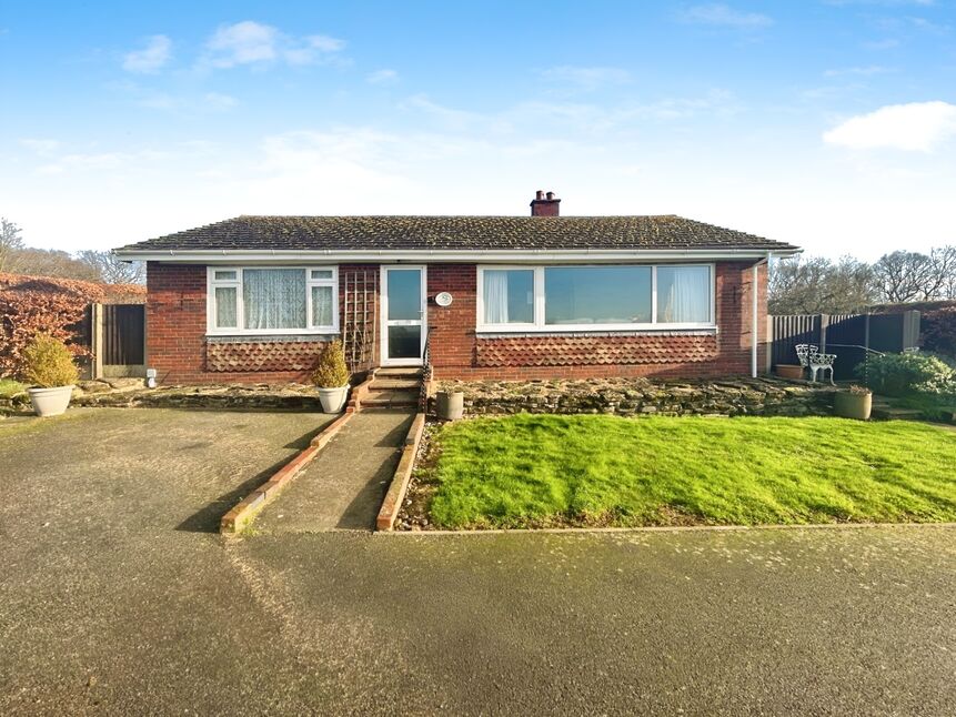 Main image of 2 bedroom Detached Bungalow to rent, Stone, Tenterden, Kent, TN30