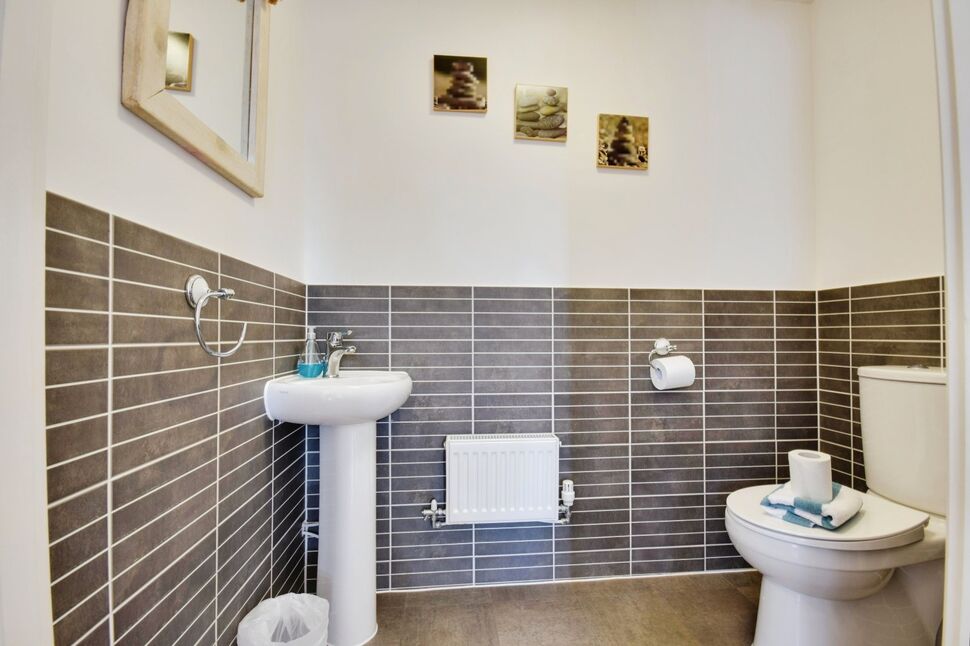 Cloakroom WC