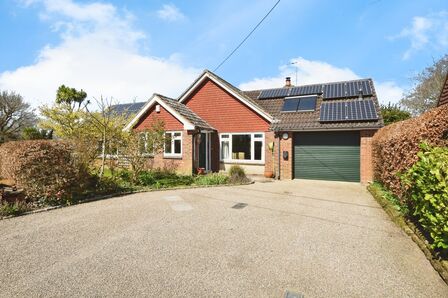 Butchers Lane, 5 bedroom Detached House for sale, £575,000