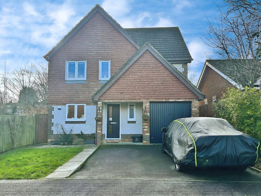 3 bedroom Detached House for sale