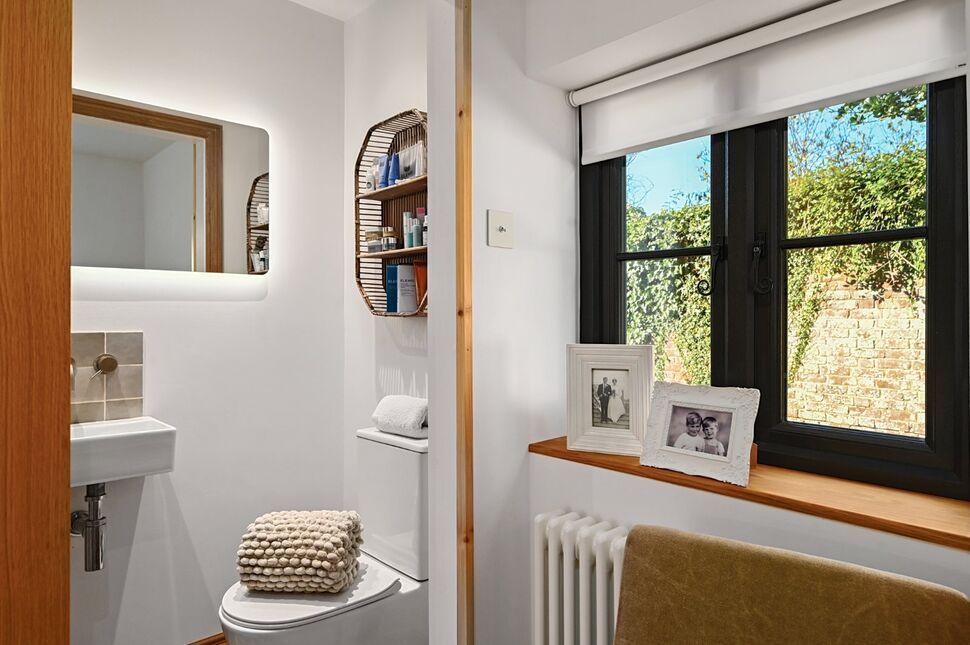 En-Suite Shower Room WC