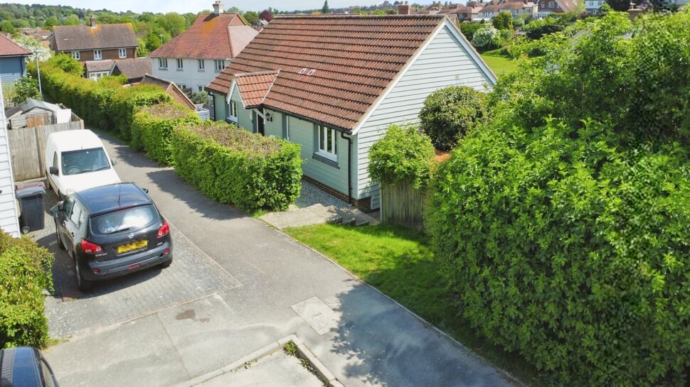 Main image of 2 bedroom Detached Bungalow for sale, Springfield Drive, Rye, East Sussex, TN31