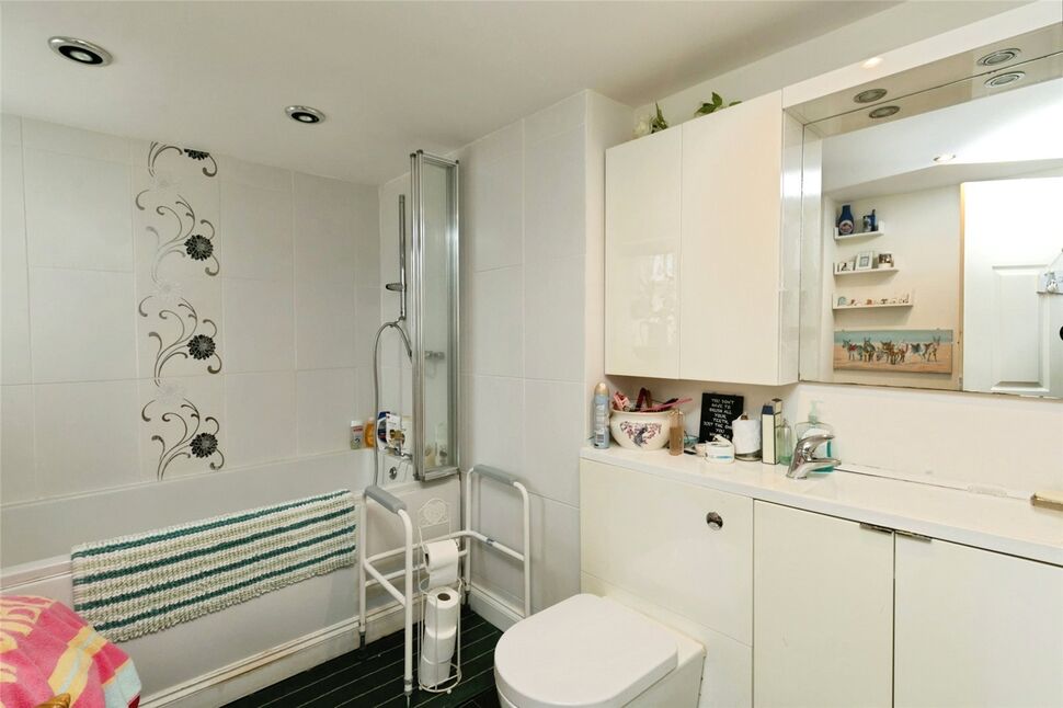 Bathroom WC