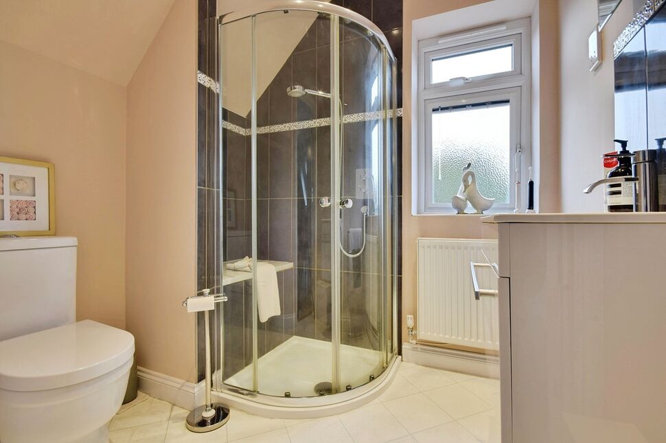 En-Suite Shower Room WC
