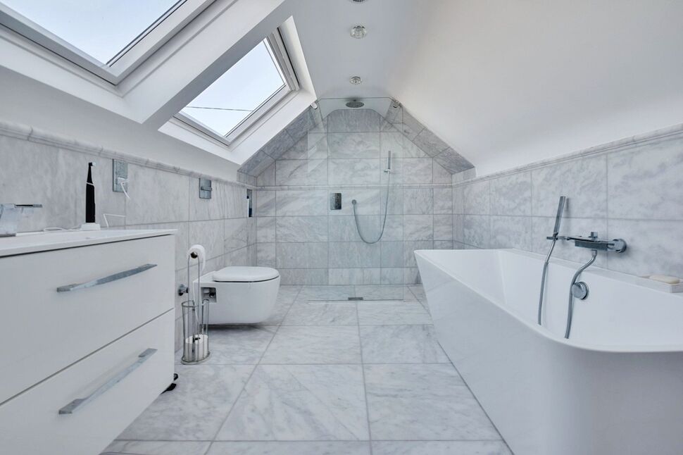 En-Suite Bathroom