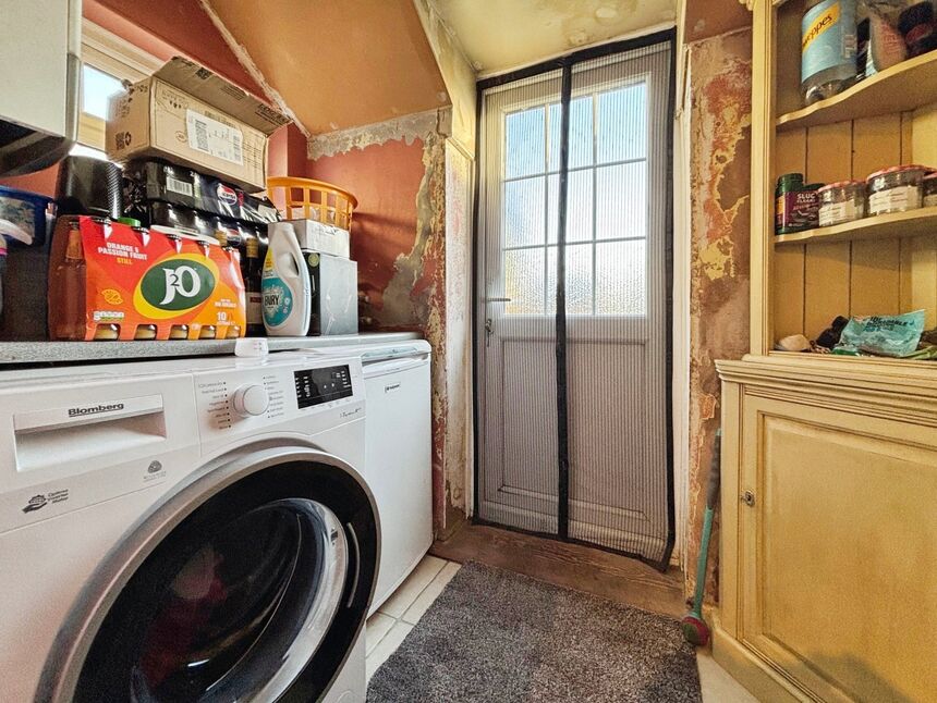 Utility / Rear Porch