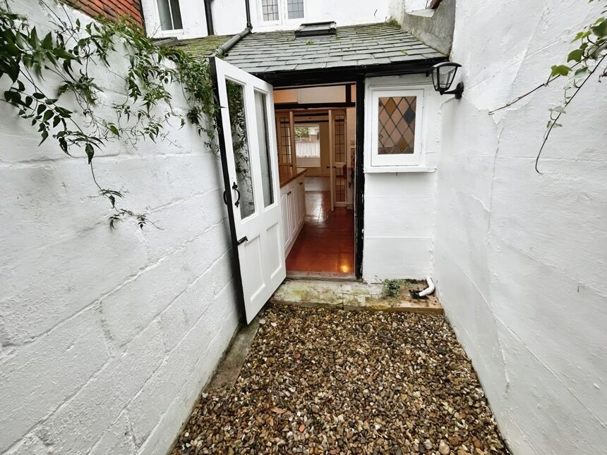 Rear Courtyard Garden