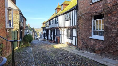 Mermaid Street, 2 bedroom Mid Terrace House to rent, &pound;1,500 pcm