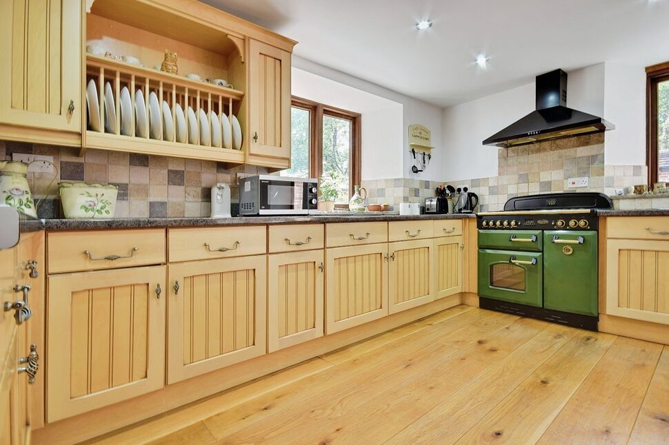 Kitchen / Breakfast Room