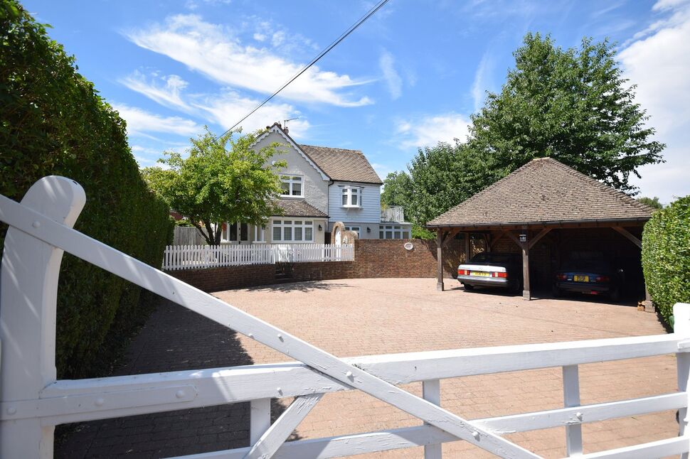 Main image of 4 bedroom Detached House for sale, Old Brickyard, Rye, East Sussex, TN31