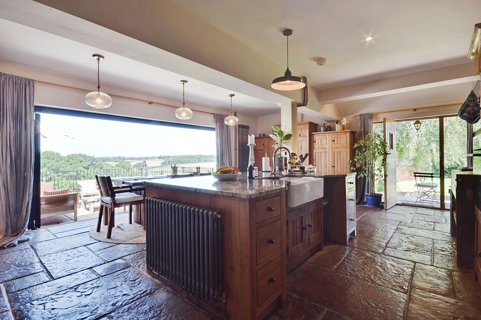 Kitchen / Diner