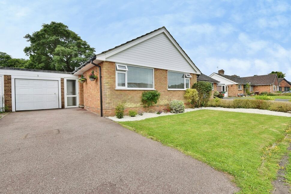 Main image of 2 bedroom Semi Detached Bungalow for sale, Pond Close, Broad Oak, East Sussex, TN31