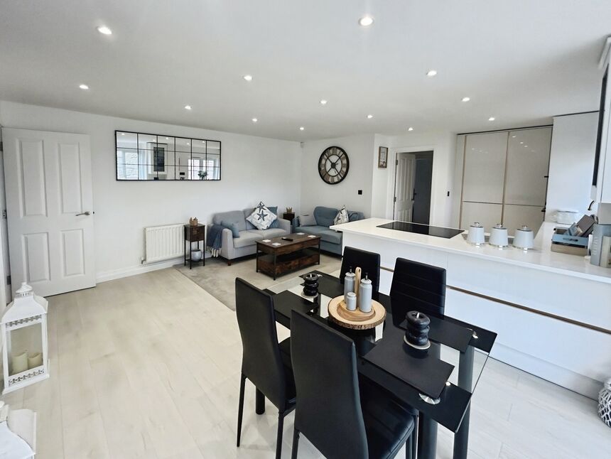 Open Plan Living / Kitchen / Dining