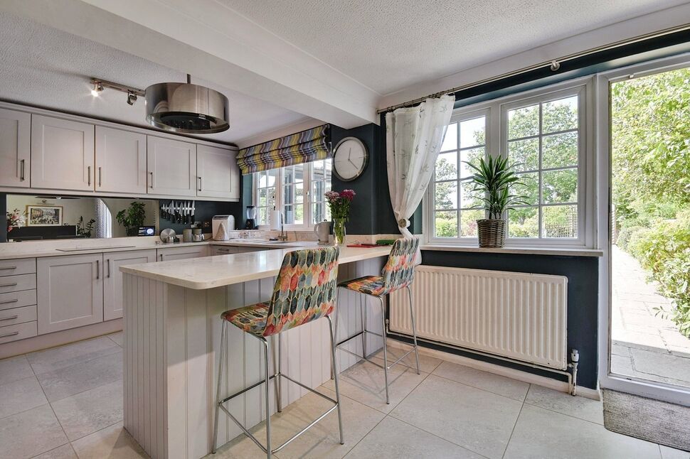 Kitchen / Breakfast Room
