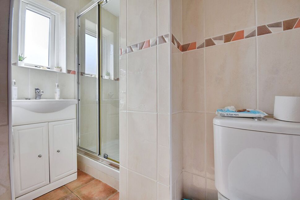 Shower Room WC
