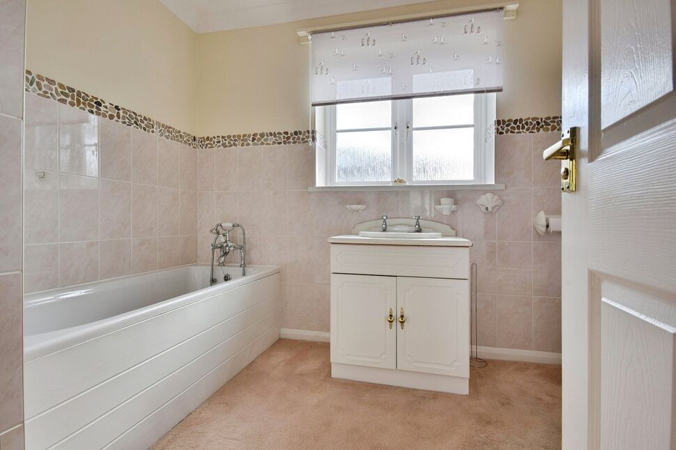 Bath / Shower Room WC
