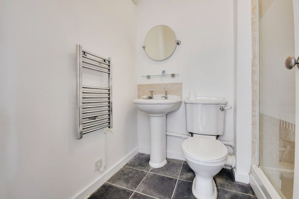 Shower Room WC