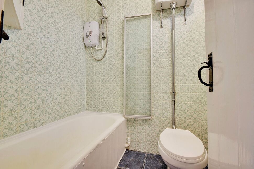 Bathroom WC