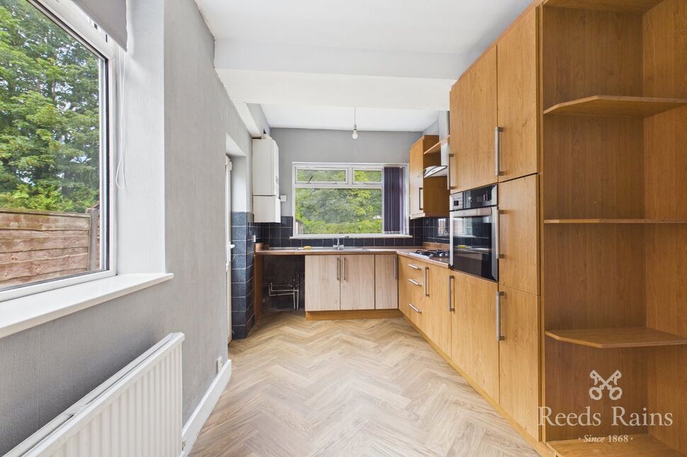 Kitchen / Breakfast Room
