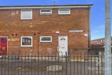 Dunedin Drive, 2 bedroom Flat to rent, &pound;950 pcm