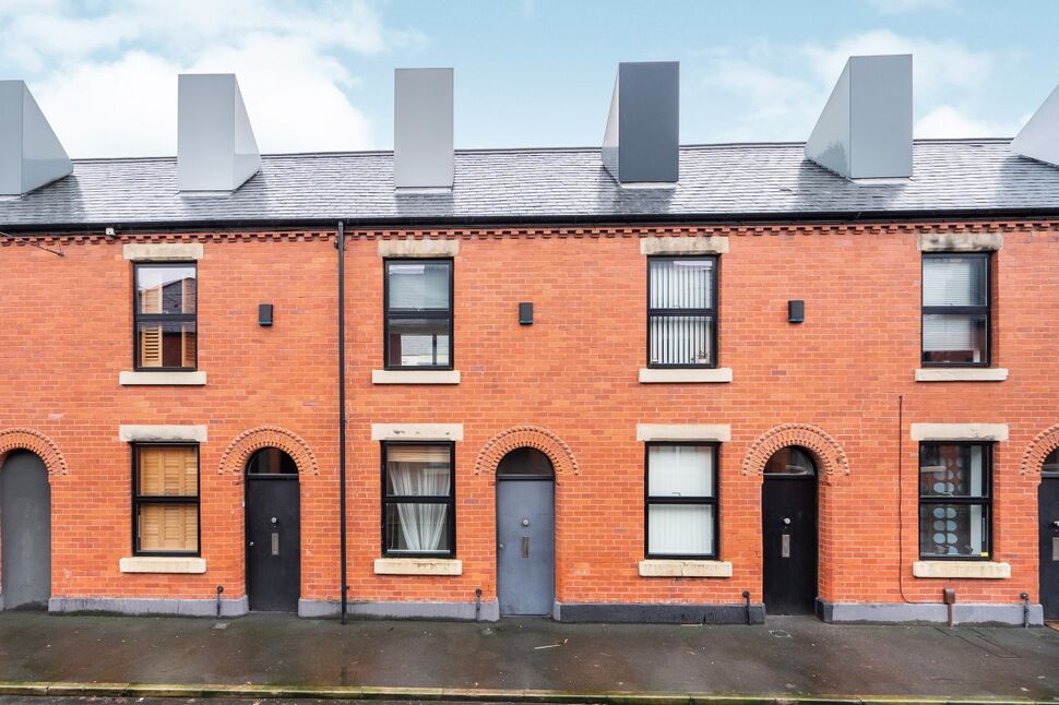 Main image of 2 bedroom Mid Terrace House to rent, Reservoir Street, Salford, M6