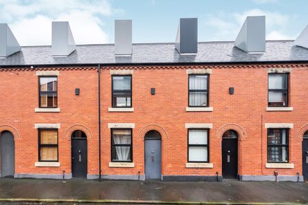 Reservoir Street, 2 bedroom Mid Terrace House to rent, £1,100 pcm