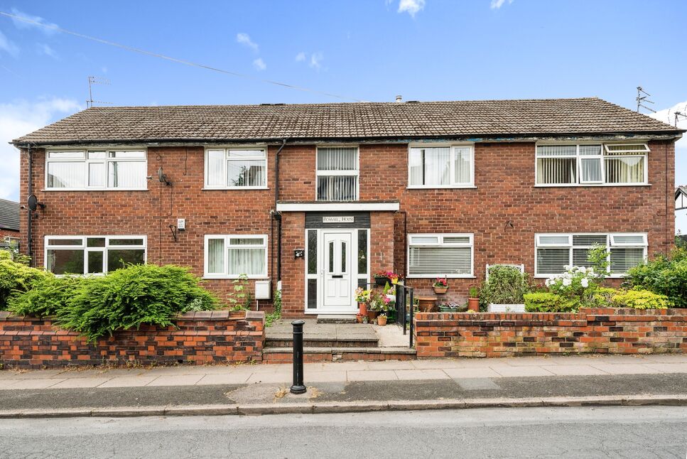 Main image of 2 bedroom  Flat for sale, Rivington Road, Salford, M6