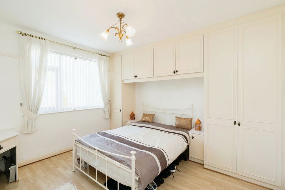 3 bedroom Detached House for sale, Gore Crescent, Salford, M5 £335,000