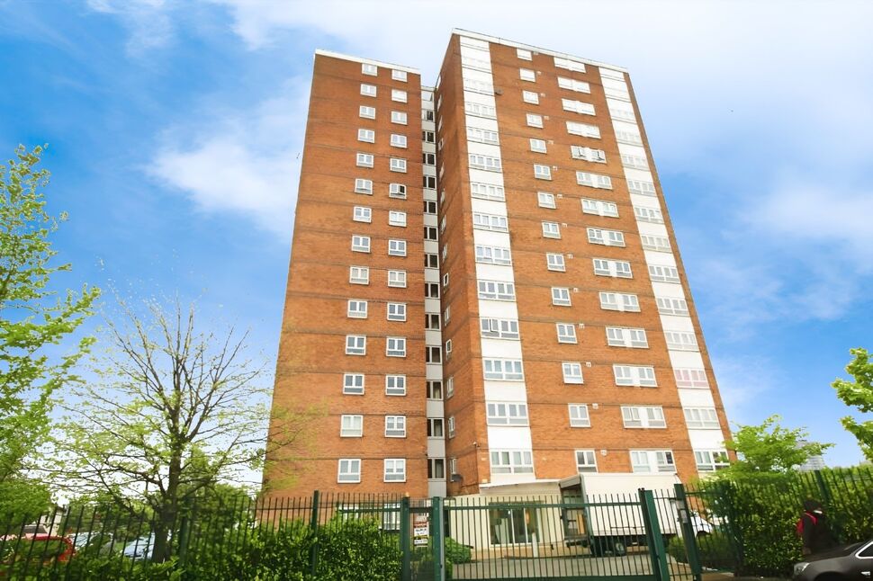Main image of 2 bedroom Flat for sale, City View, Highclere Avenue, Greater Manchester, M7