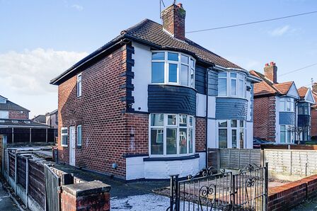 2 bedroom Semi Detached House to rent