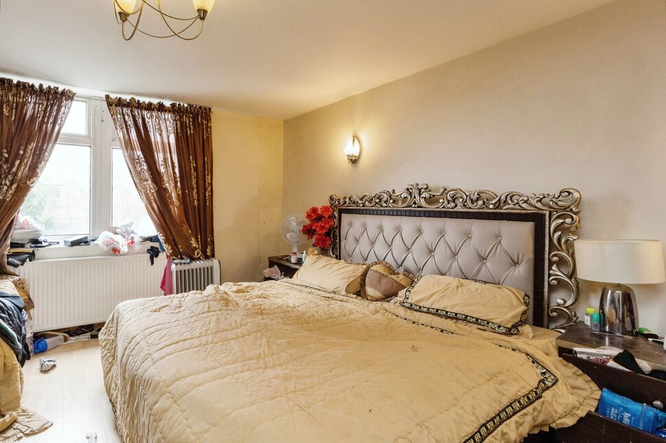 6 Elegant Period Properties For Sale