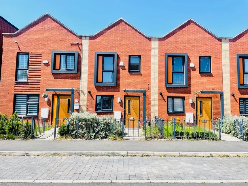 Main image of 2 bedroom Mid Terrace House to rent, Athole Street, Salford, Greater Manchester, M5