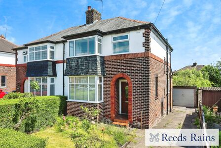 Lostock Road, 3 bedroom Semi Detached House to rent, £1,300 pcm