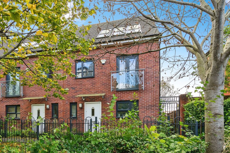 Main image of 4 bedroom End Terrace House for sale, Broughton Lane, Salford, Greater Manchester, M7