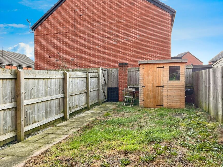 2 bedroom End Terrace House for sale, Eagle Drive, Salford, M6 £210,000