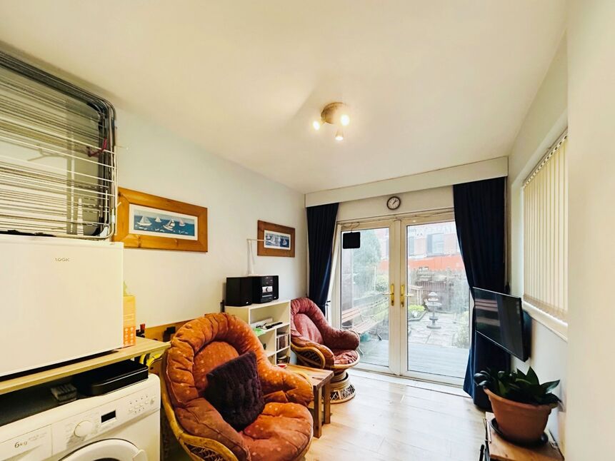 2 bedroom Mid Terrace House for sale, Fram Street, Salford, M6 £155,000