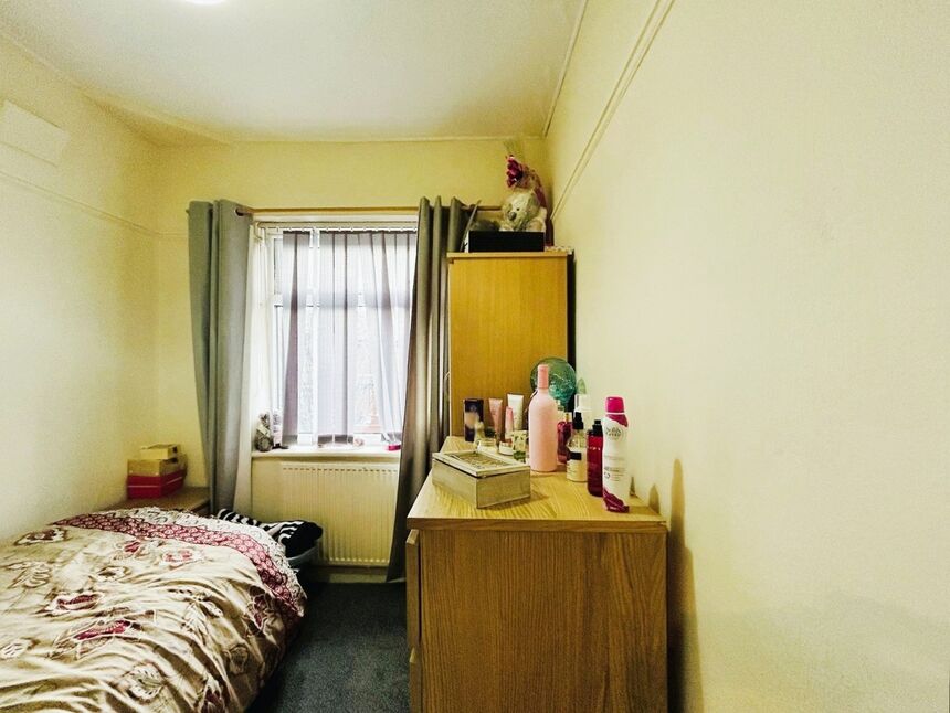 3 bedroom Semi Detached House for sale, Littleton Road, Salford, M7 £