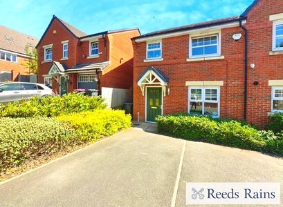 3 bedroom Semi Detached House to rent