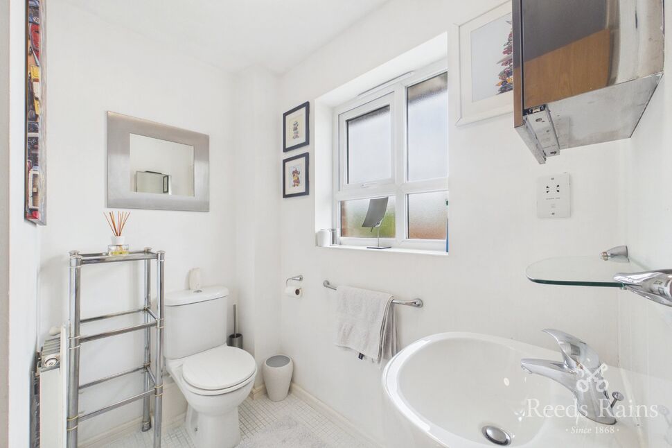 Bed One En-Suite