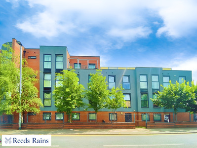 2 bedroom  Flat to rent