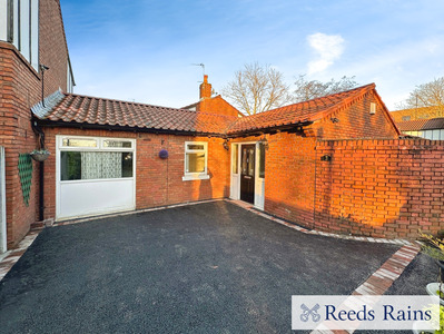 My Street, 3 bedroom Mid Terrace House to rent, £1,300 pcm