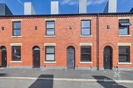 2 bedroom Mid Terrace House to rent