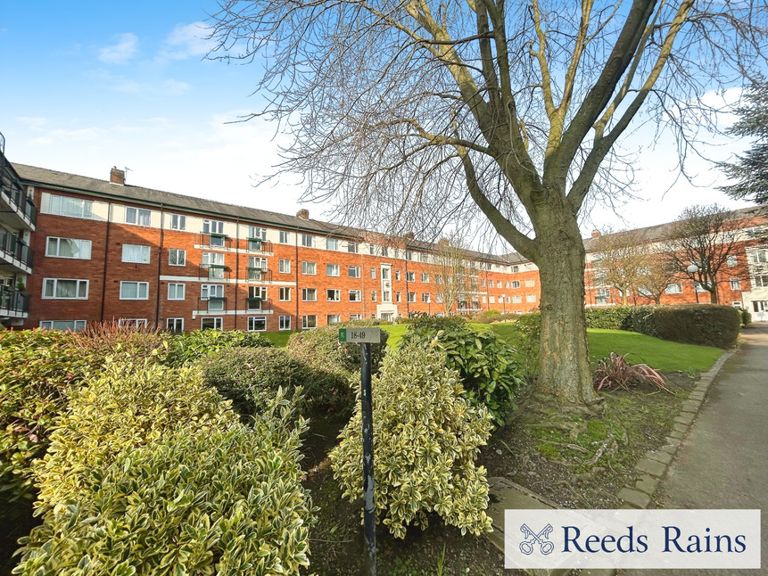Main image of 2 bedroom  Flat for sale, Eccles New Road, Salford, Greater Manchester, M5