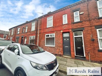 2 bedroom Mid Terrace House for sale