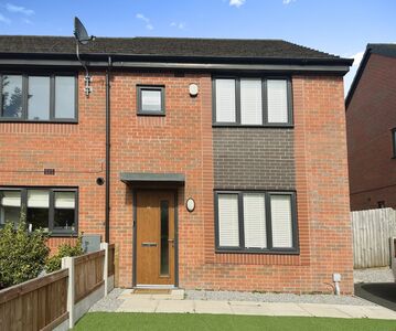 Daisy Street, 3 bedroom Semi Detached House for sale, £290,000