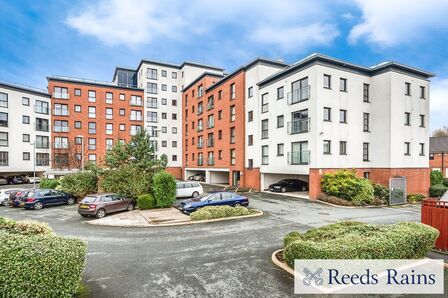 2 bedroom  Flat to rent