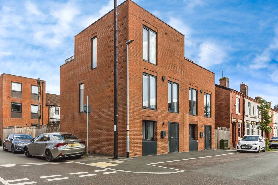 Main image of 3 bedroom Semi Detached House for sale, Nansen Street, Salford, M6