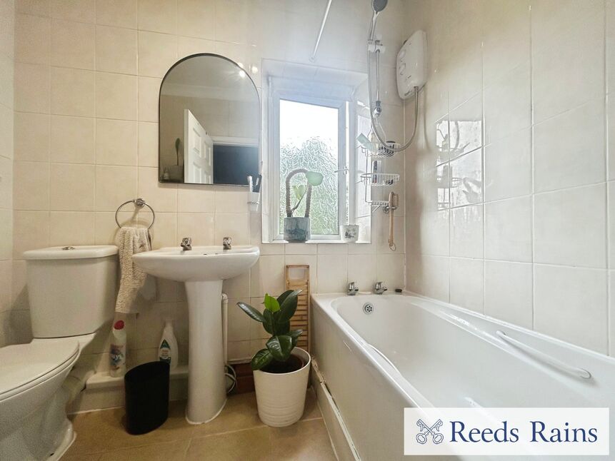Bedroom One En-Suite